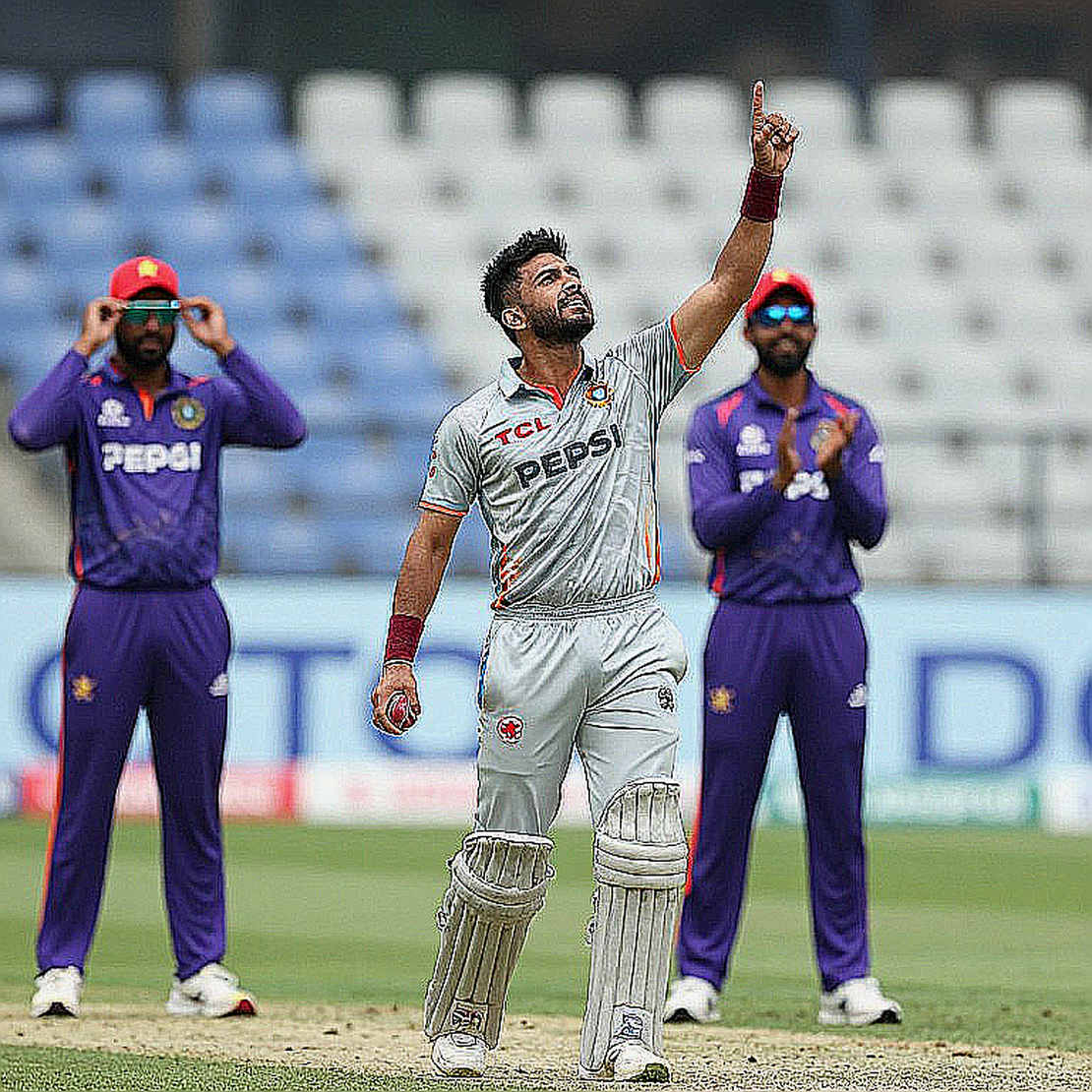 খালি ব্লক, খালি নোটবুক: ট্রান্সফার উইন্ডোর গুজব-অর্থনীতিতে যে তথ্য কখনো পৌঁছায় না